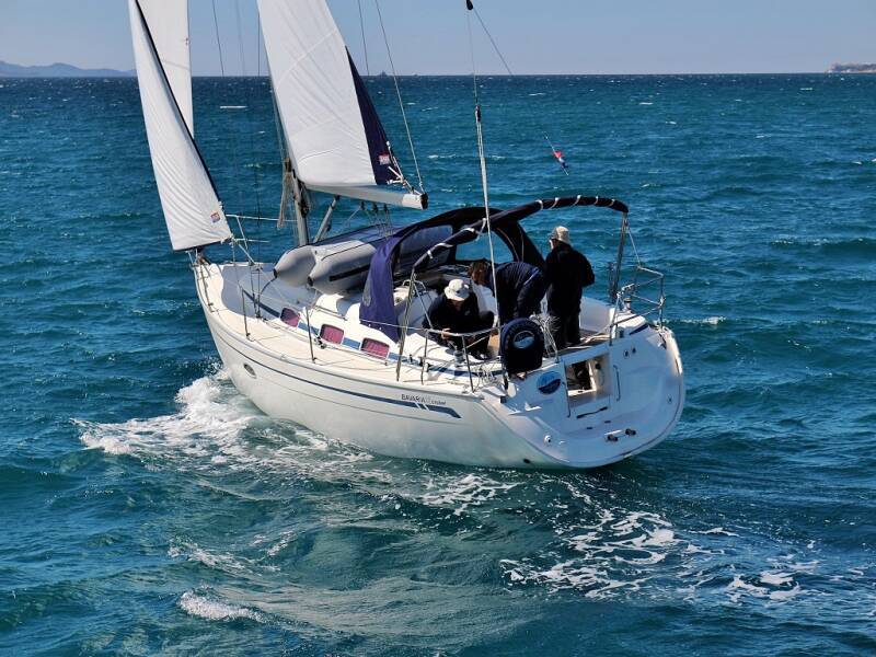 Bavaria 33 Cruiser