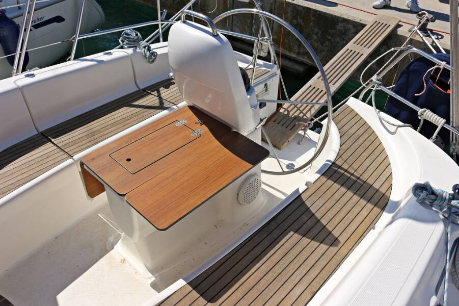 Bavaria 33 Cruiser