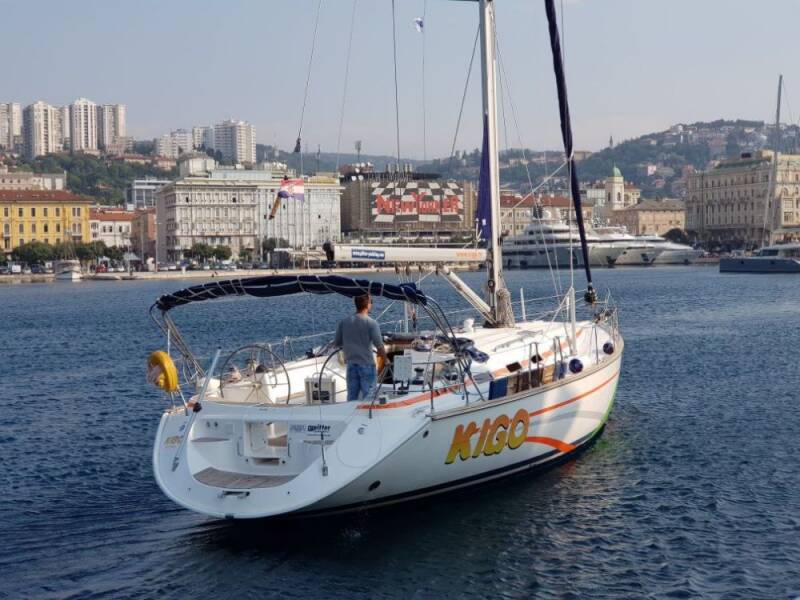 Bavaria 49