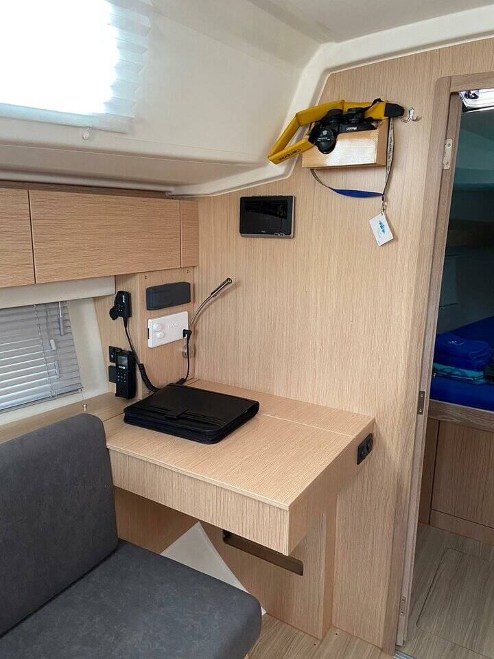 Bavaria C42