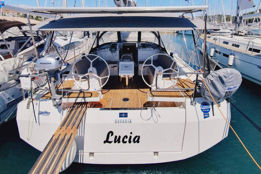 Bavaria C42