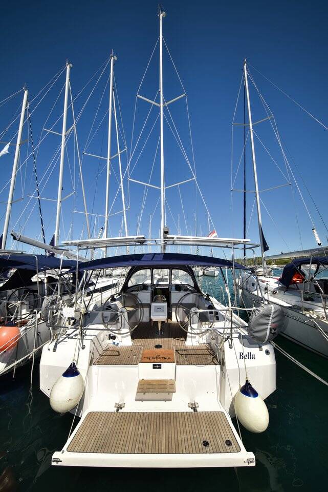 Bavaria C42