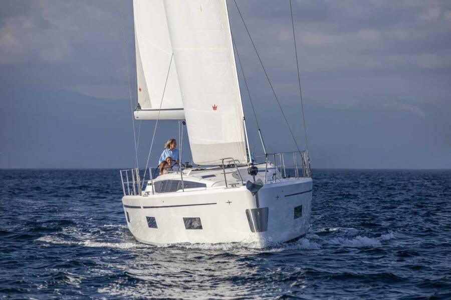 Bavaria C42