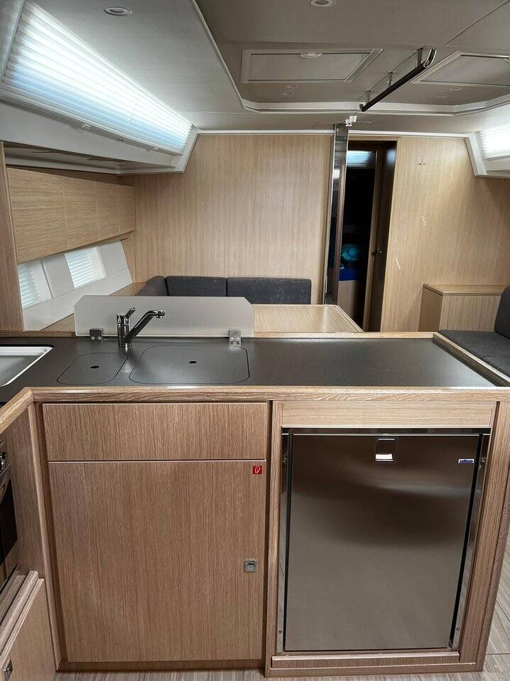 Bavaria C45 Style