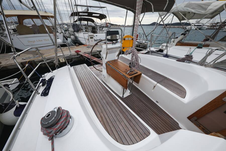 Bavaria Cruiser 32