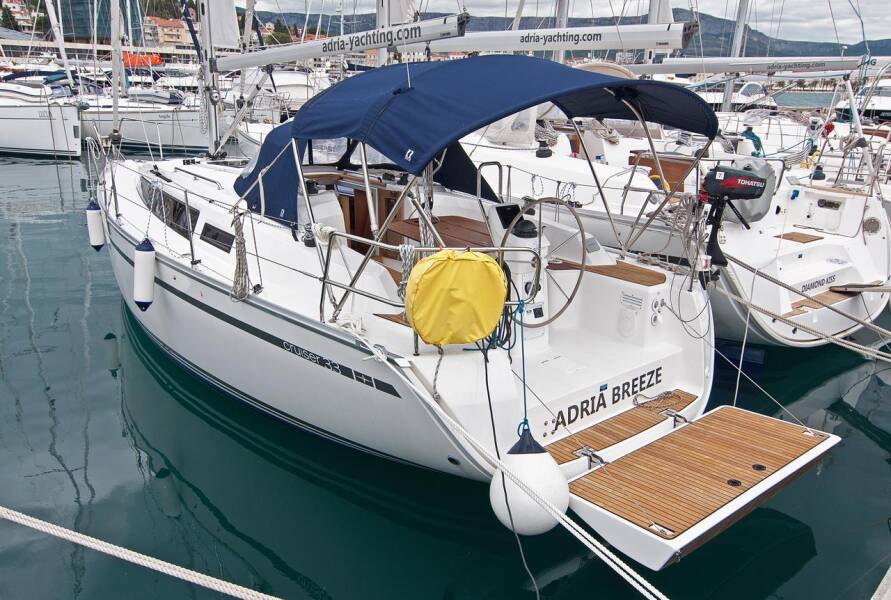 Bavaria Cruiser 33