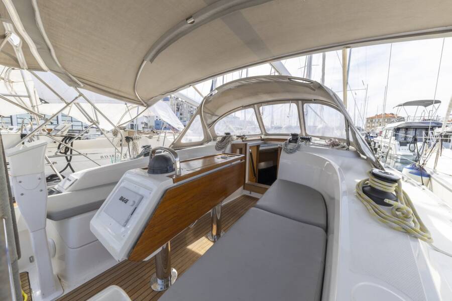 Bavaria Cruiser 34 Style