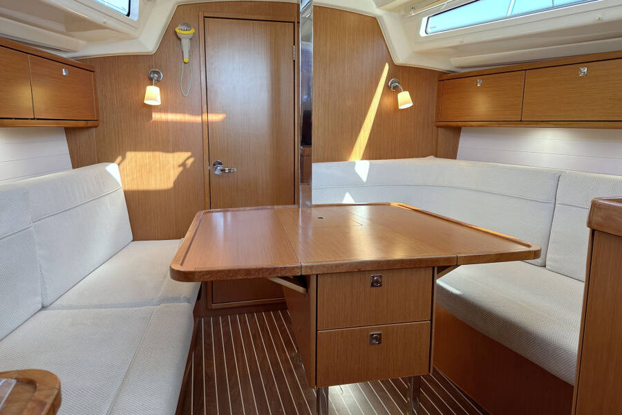 Bavaria Cruiser 34