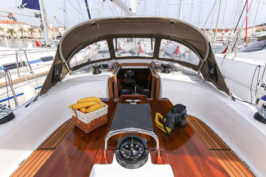 Bavaria Cruiser 34