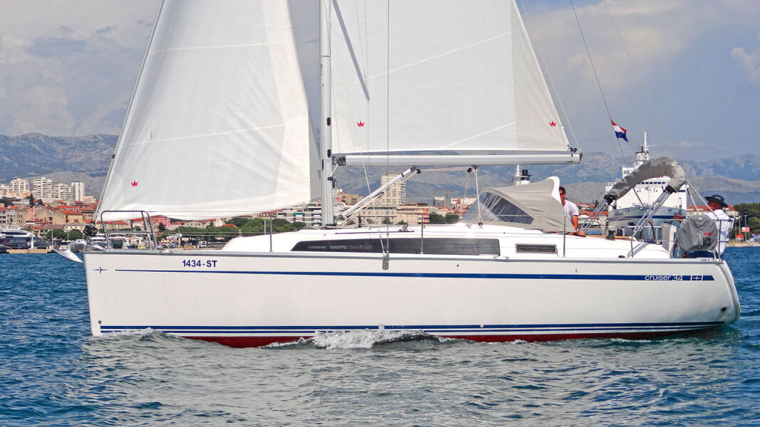 Bavaria Cruiser 34