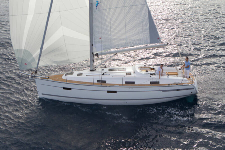 Bavaria Cruiser 36