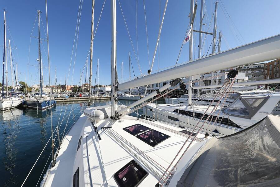 Bavaria Cruiser 40