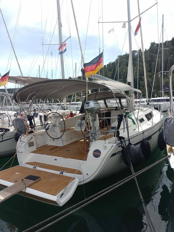 Bavaria Cruiser 41