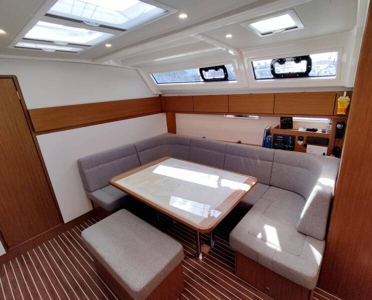 Bavaria Cruiser 46 Style