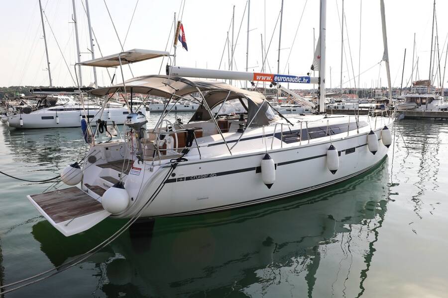 Bavaria Cruiser 46