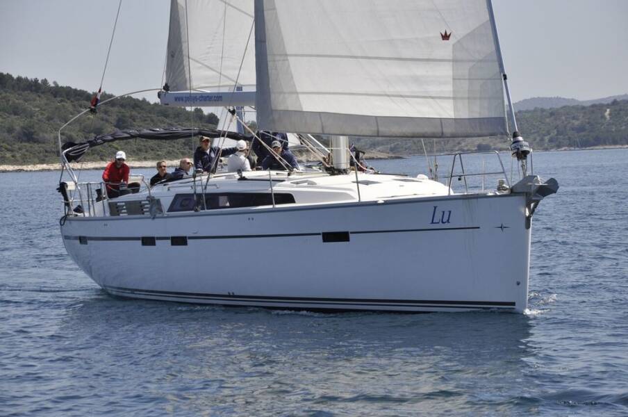 Bavaria Cruiser 51