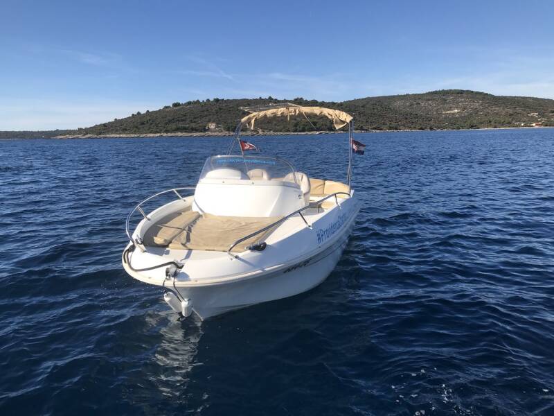 Beneteau 550