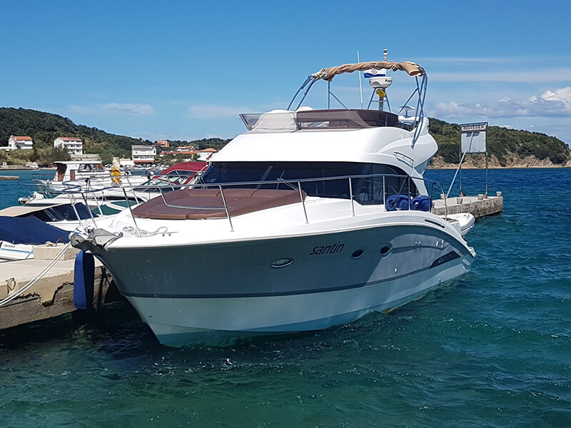 Beneteau Antares 42