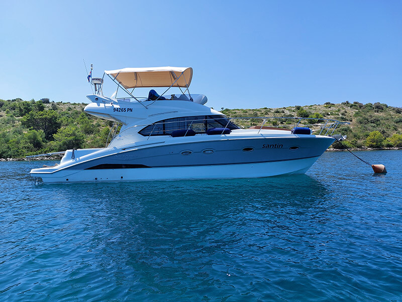 Beneteau Antares 42