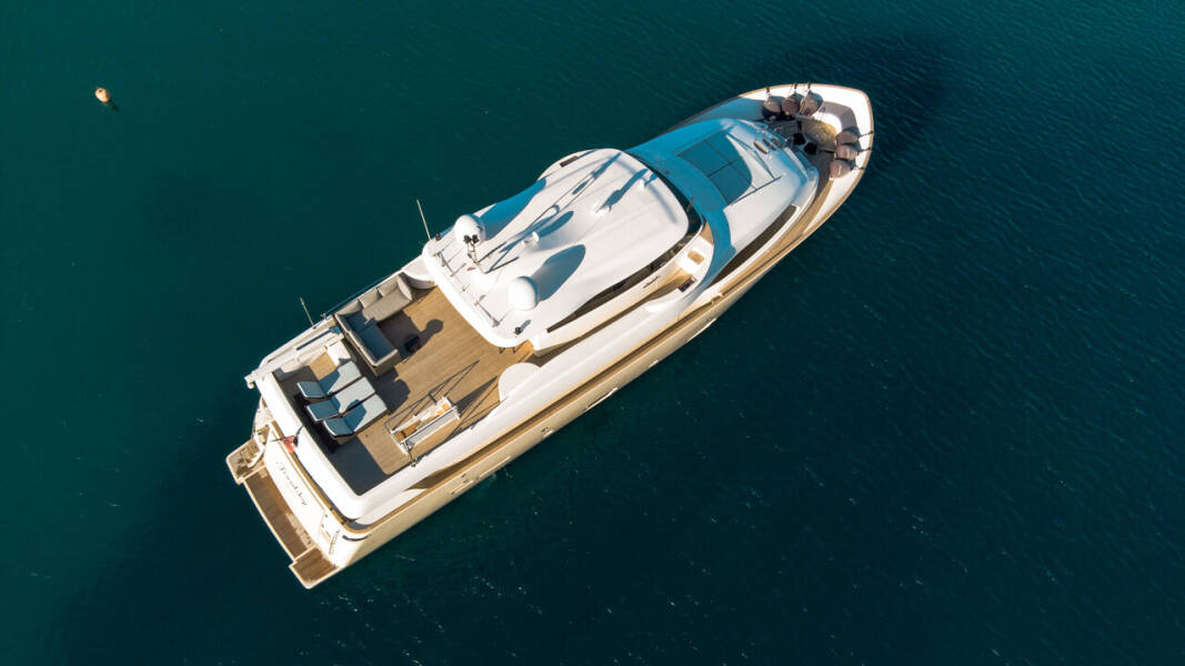 Custom Line Navetta 26