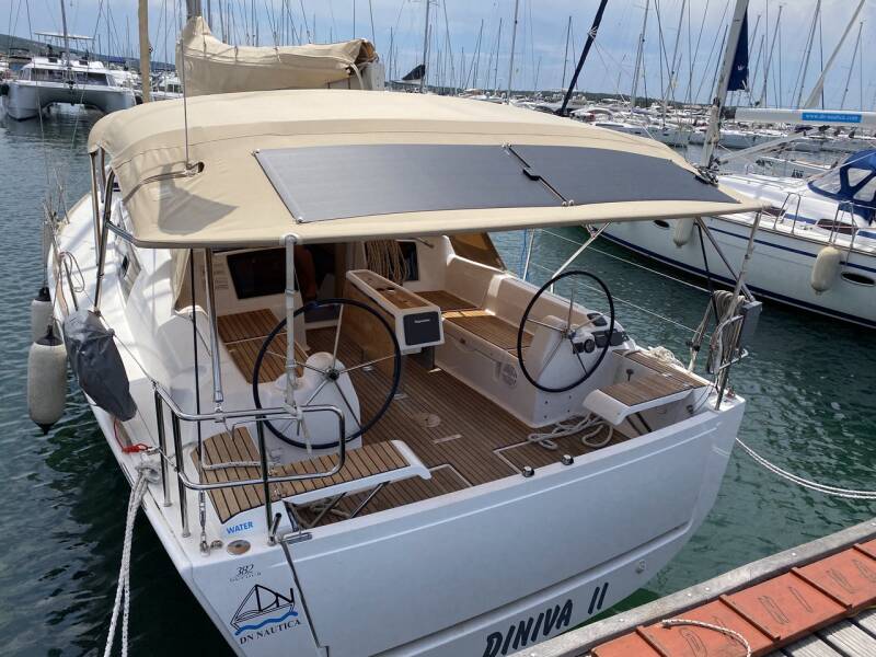 Dufour 382 GL