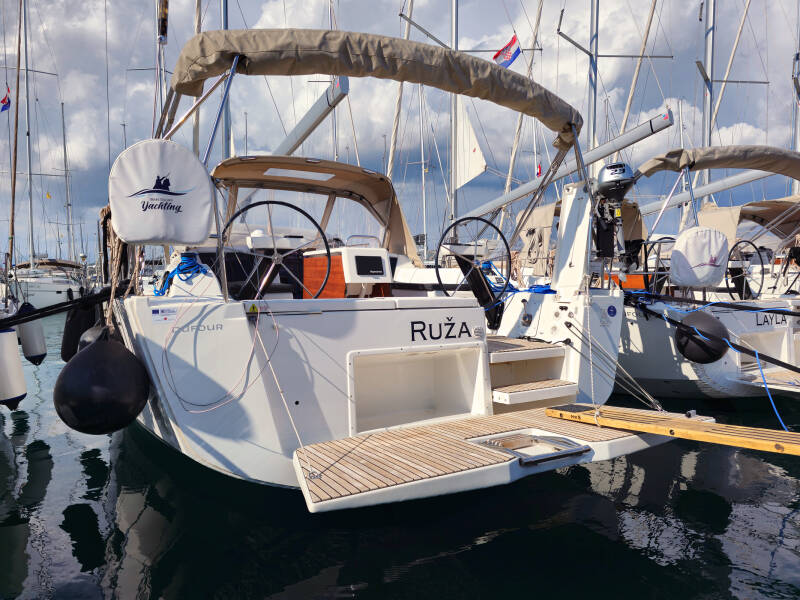 Dufour 390 GL