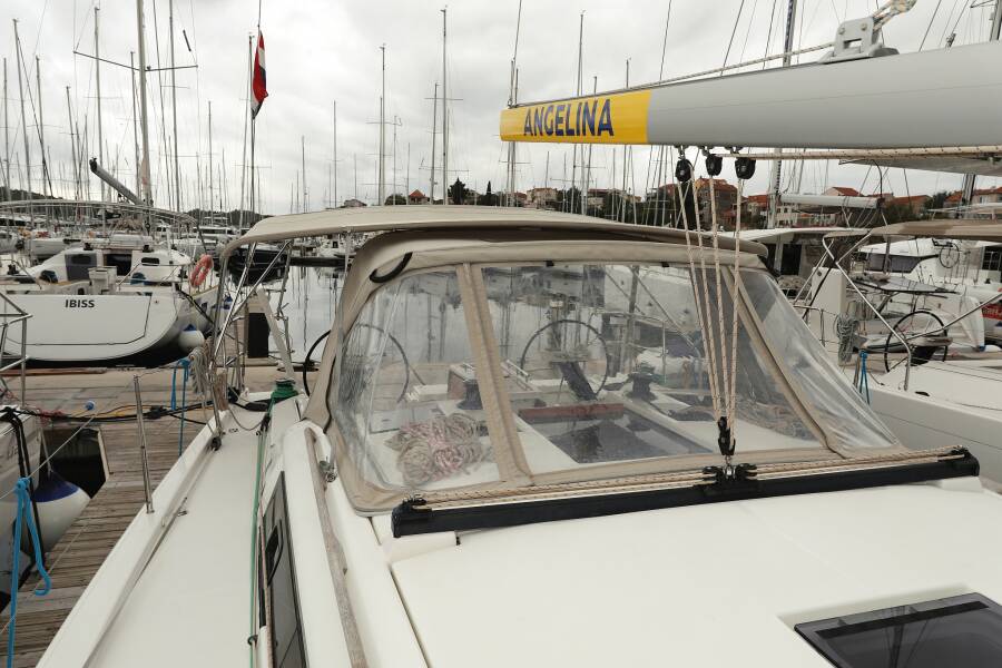 Dufour 390 GL