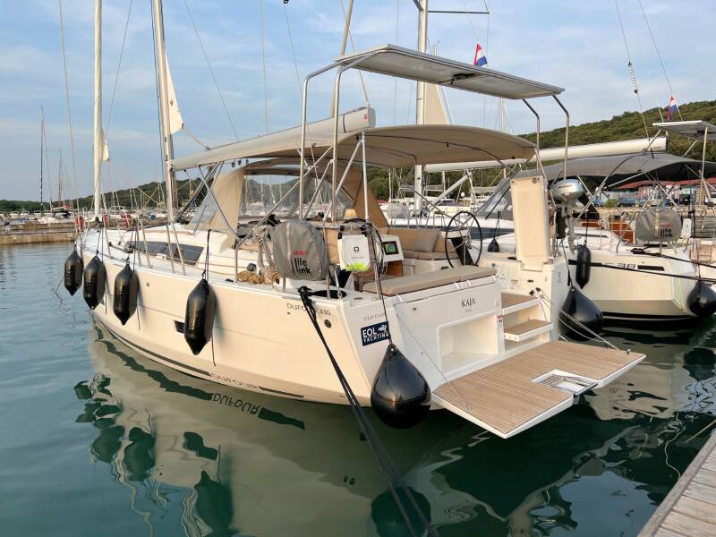 Dufour 430 GL