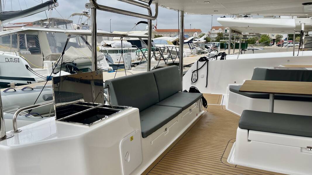 Dufour 48 Catamaran