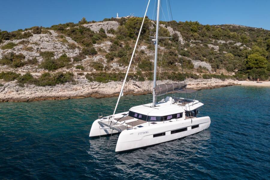 Dufour 48 Catamaran