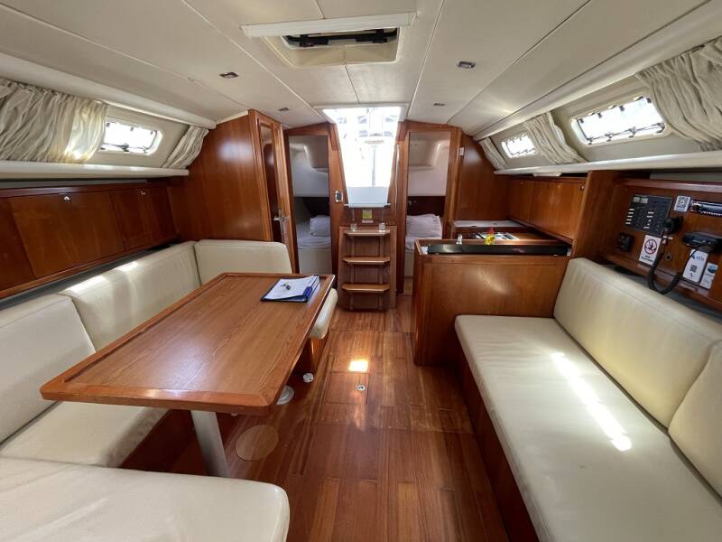 Eminence 40