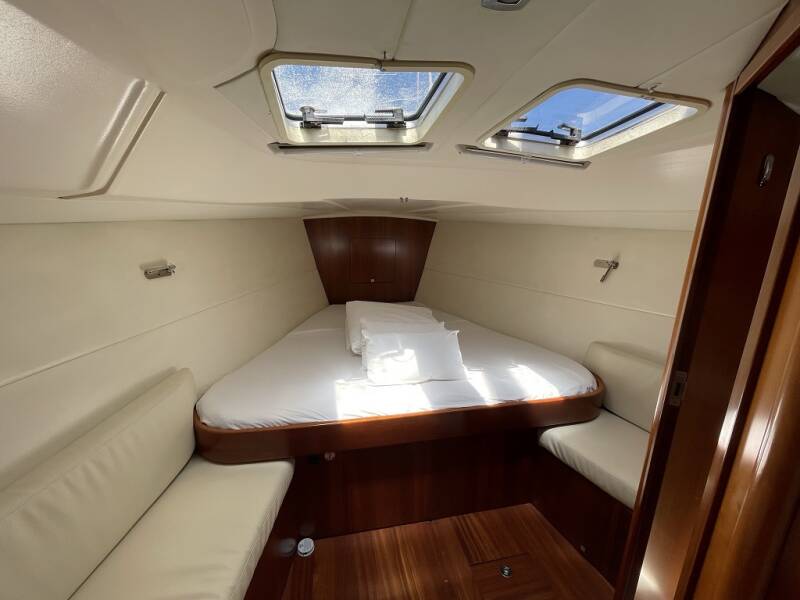 Eminence 40