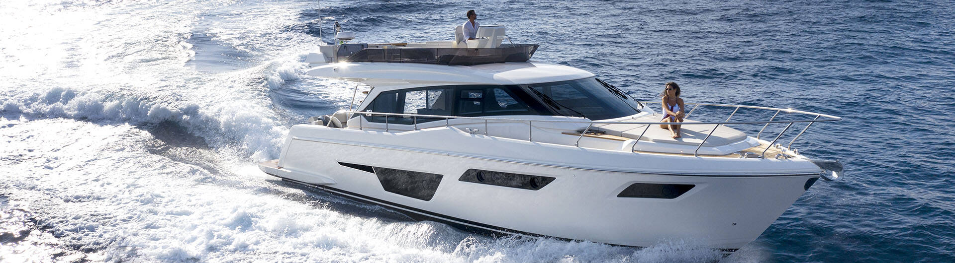 Ferretti Yachts 500