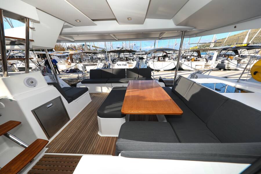 Fountaine Pajot Astrea 42 Quatuor