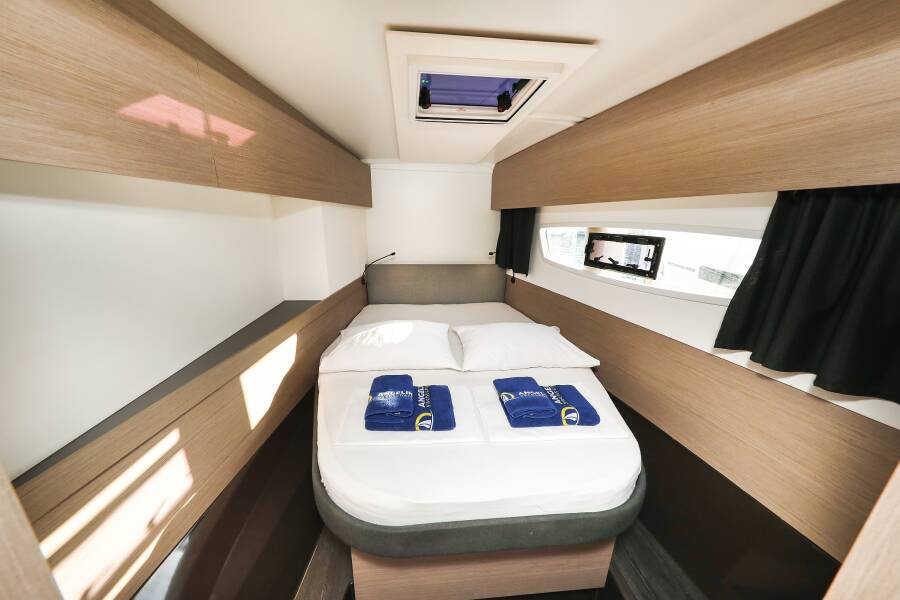 Fountaine Pajot Astrea 42 Quatuor