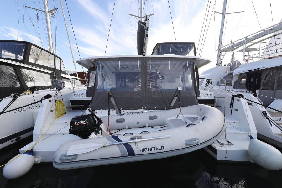 Fountaine Pajot Astrea 42