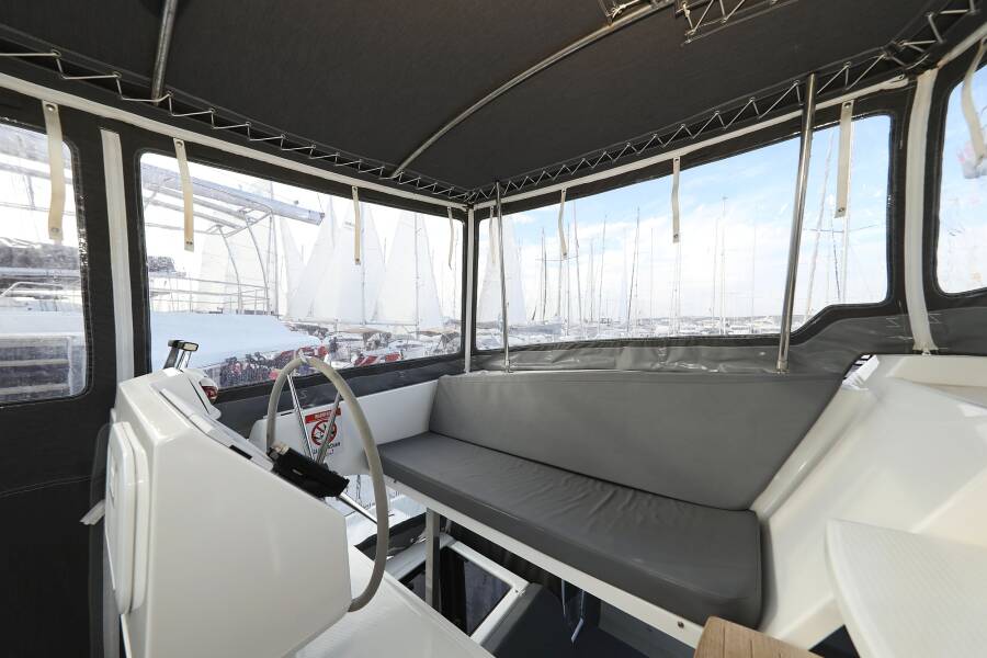 Fountaine Pajot Astrea 42