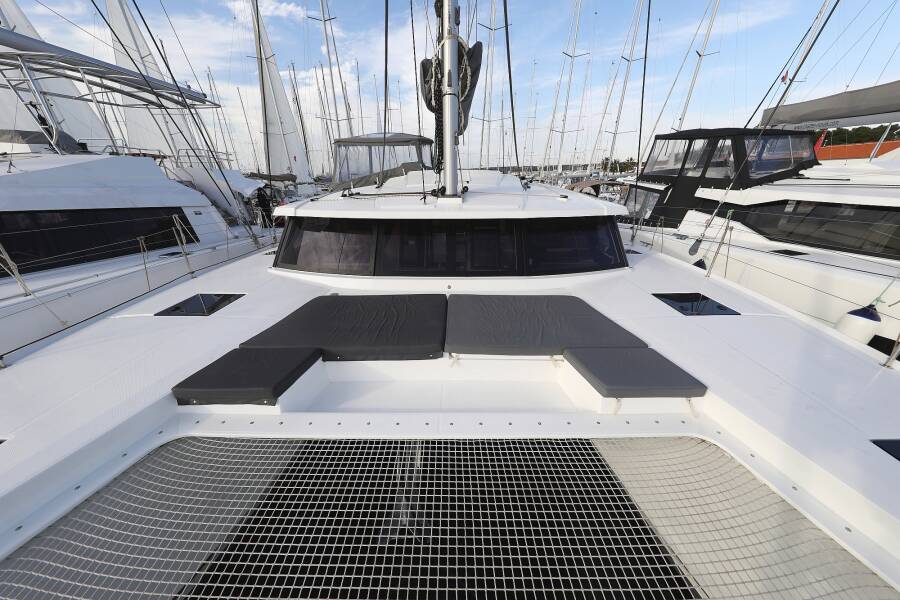 Fountaine Pajot Astrea 42