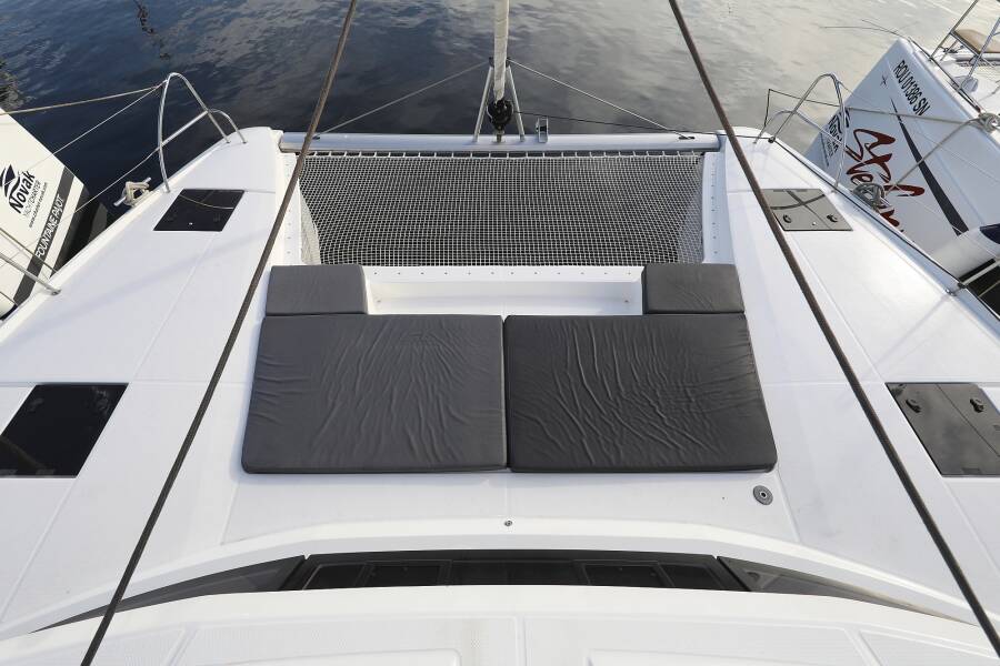 Fountaine Pajot Astrea 42