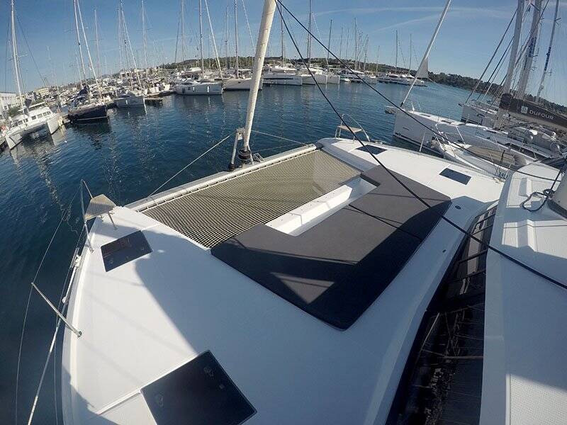 Fountaine Pajot Astrea 42