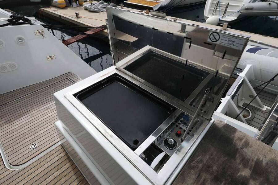 Fountaine Pajot Astrea 42