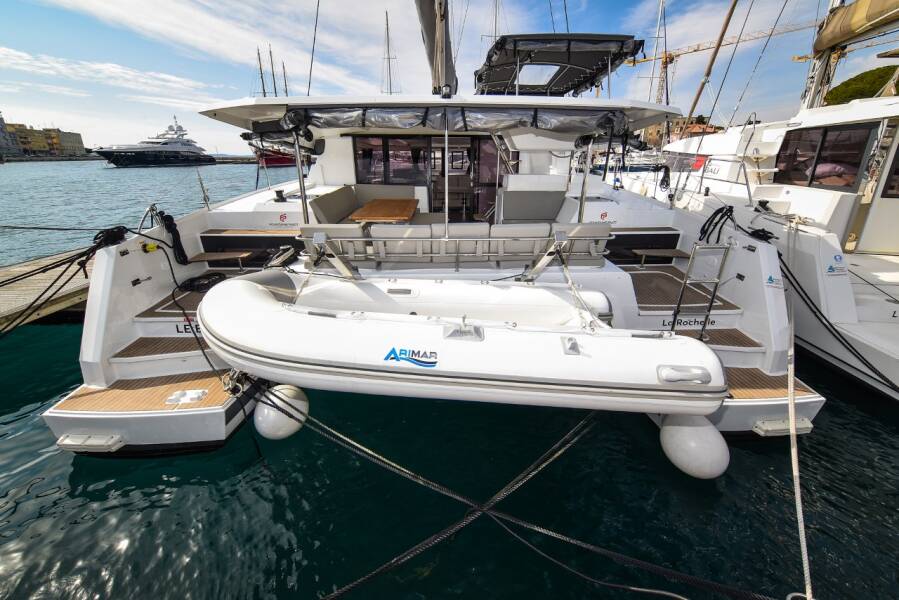 Fountaine Pajot Astrea 42