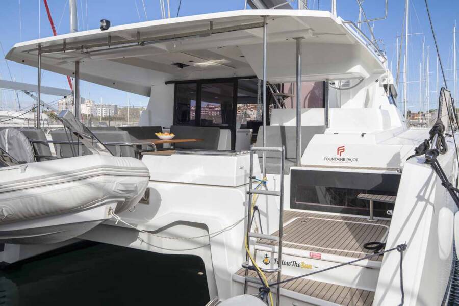 Fountaine Pajot Astrea 42