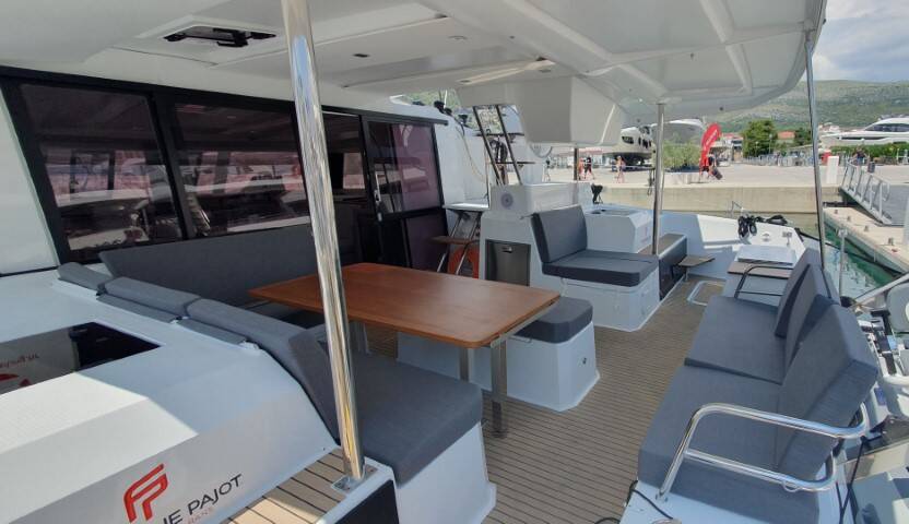 Fountaine Pajot Astrea 42