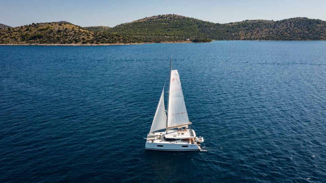 Fountaine Pajot Astrea 42