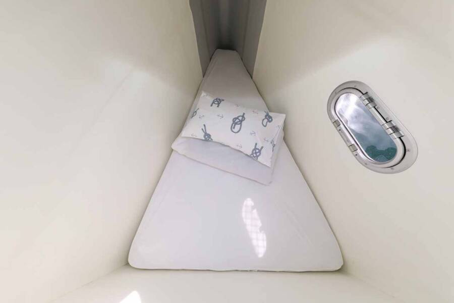 Fountaine Pajot Astrea 42