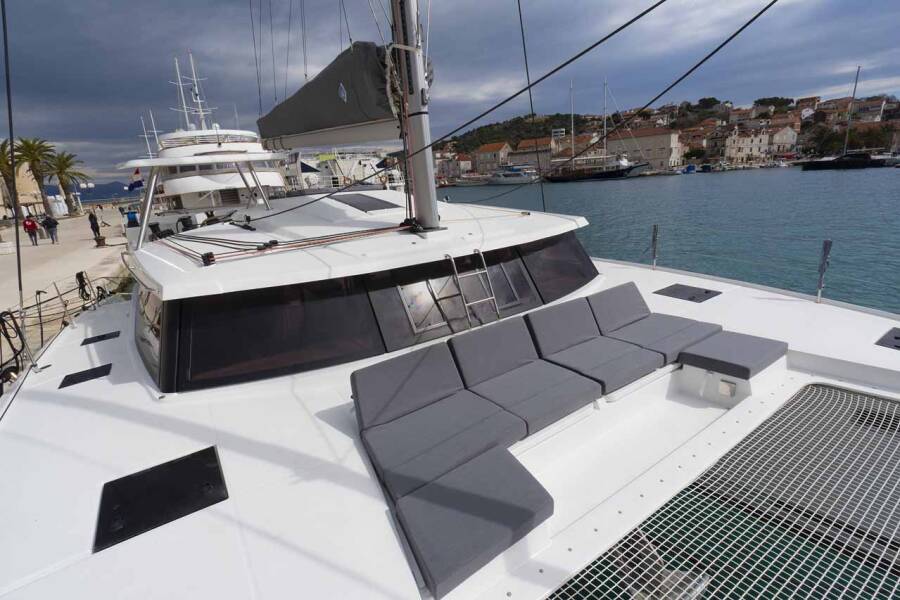 Fountaine Pajot Astrea 42