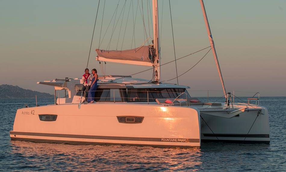 Fountaine Pajot Astrea 42