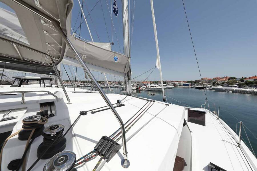 Fountaine Pajot Astrea 42