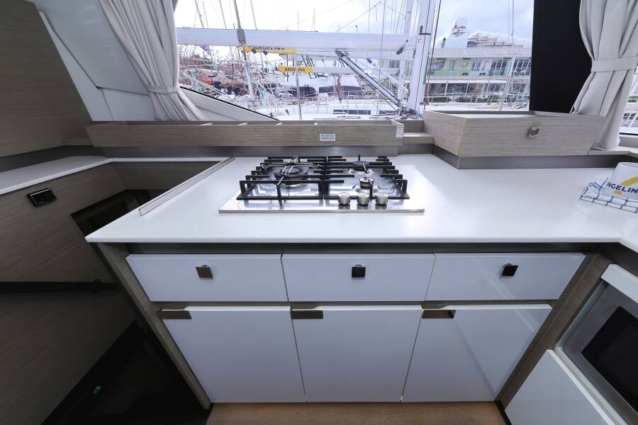 Fountaine Pajot Elba 45